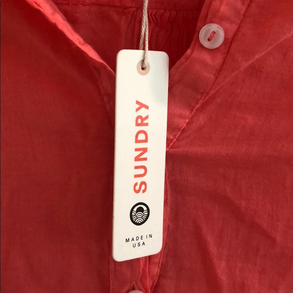 Sundry Top - Picture 3 of 3